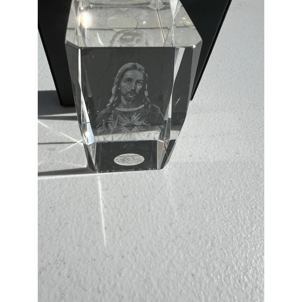 3D Laser Etched Crystal Glass Paperweight 3